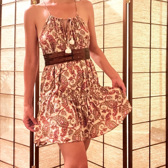 Show me your Mumu  rayon Pom Pom drawstring paisley dress   Red and taupe - Picture 2 of 11